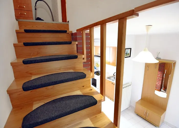 Parenzana Haven Hideaway Star * イゾラ